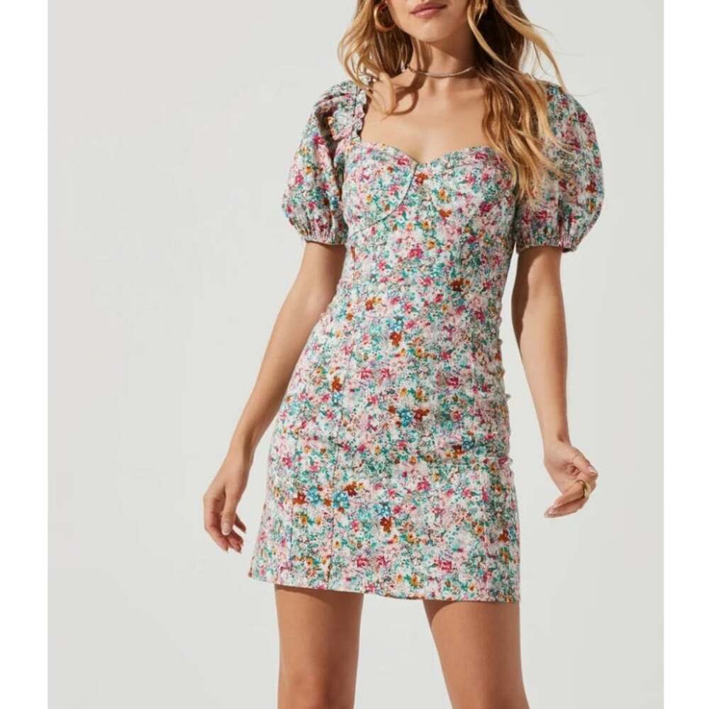 ASTR The Label Skylar Dress Multicolor Floral Size S